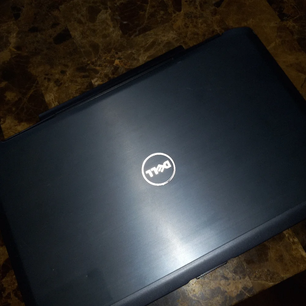 5530 latitude dell laptop